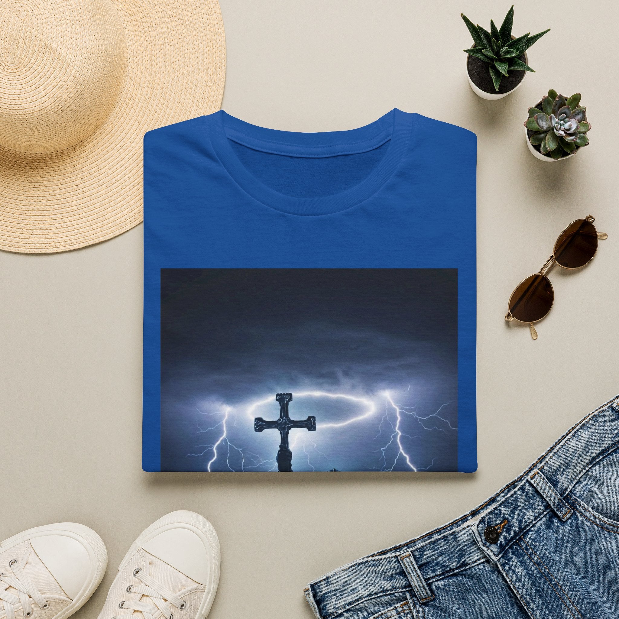 Make No Peace With Evil T-Shirt – Lightning Cross Christian Faith Tee