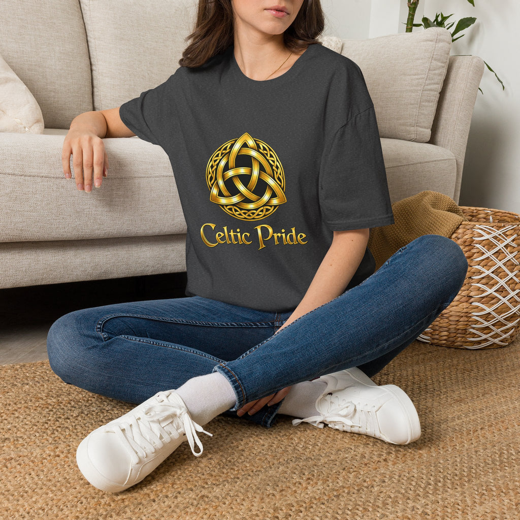 Celtic Pride Gold Trinity Knot T-Shirt