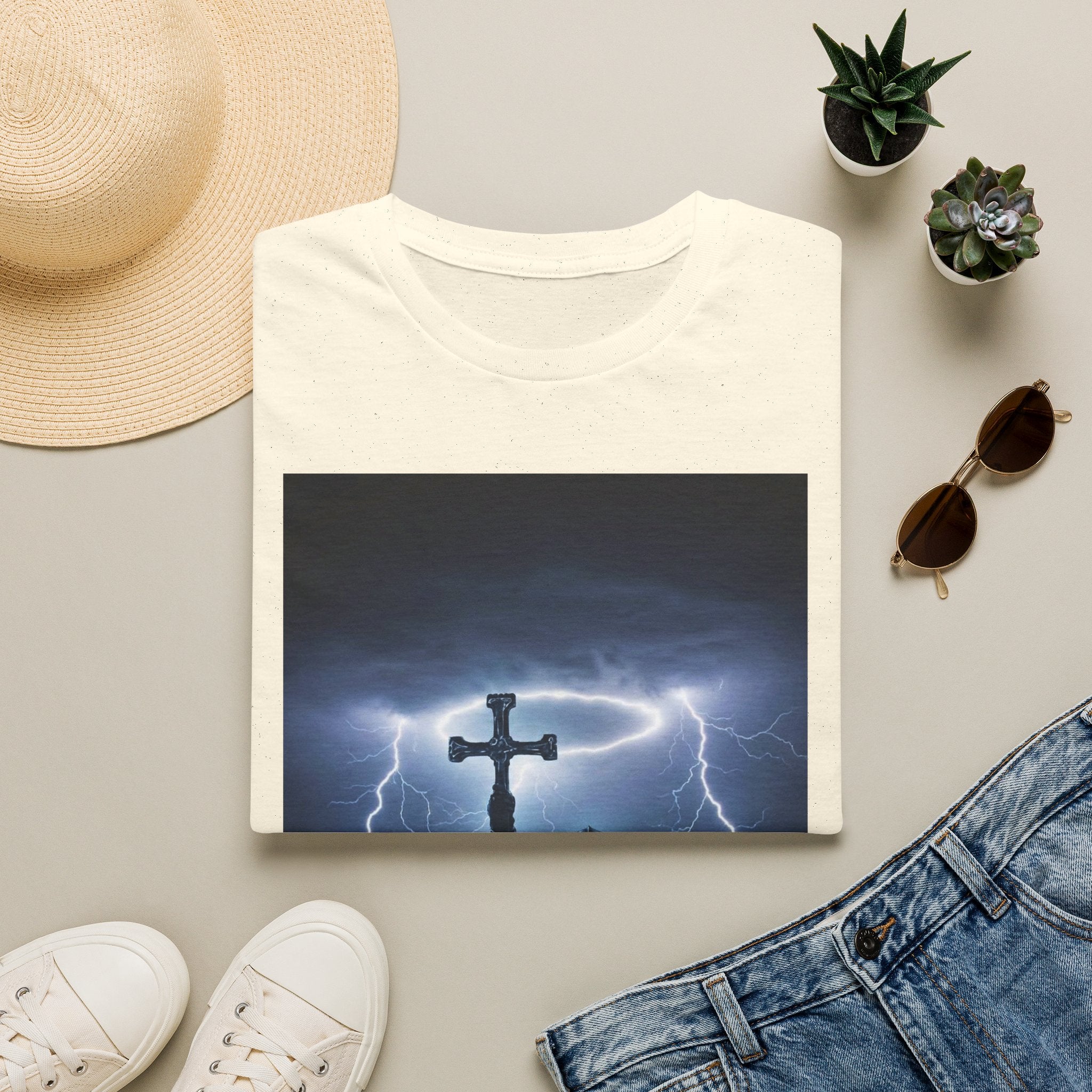 Make No Peace With Evil T-Shirt – Lightning Cross Christian Faith Tee