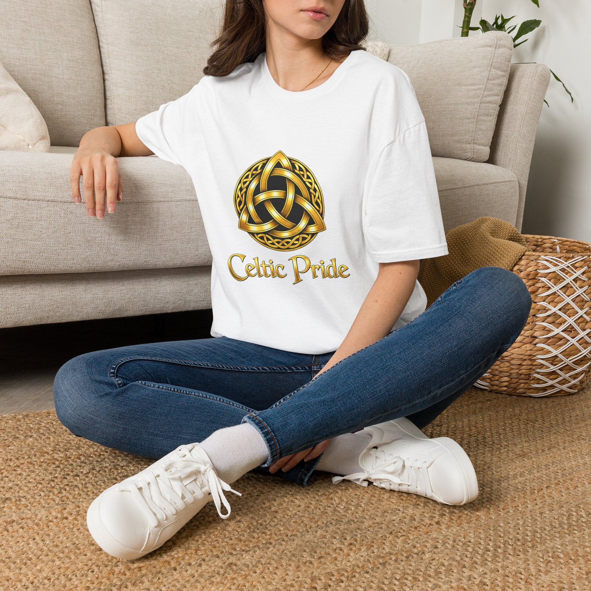 Celtic Pride Gold Trinity Knot T-Shirt